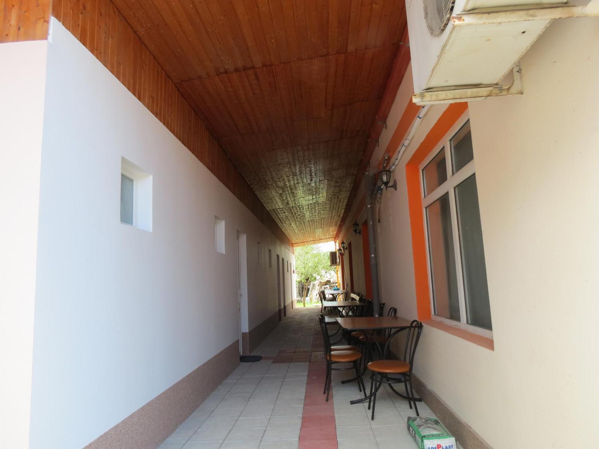 Pensiunea Cetina Brad  Bagian luar foto